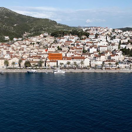 Fingerprint Central Apartment 5 Min From Center & Beach Hvar Town Exterior foto